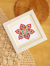 Lade das Bild in den Galerie-Viewer, 12 Mini Diamond Paintings - Mandala