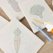 Afbeelding in Gallery-weergave laden, Punch Needle Set - 4 Mini Canvas Groente Set 5