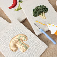 Afbeelding in Gallery-weergave laden, Punch Needle Set - 4 Mini Canvas Groente Set 9