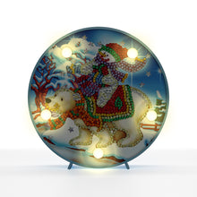 Lade das Bild in den Galerie-Viewer, Diamond Painting Ronde Lampje - Sneeuwpop met Ijsbeer
