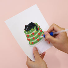 Afbeelding in Gallery-weergave laden, 12 Mini Diamond Paintings - Zwarte Kat met Objecten
