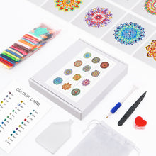 Afbeelding in Gallery-weergave laden, 12 Mini Diamond Paintings - Mandala&#39;s
