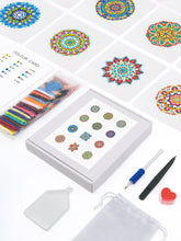 Afbeelding in Gallery-weergave laden, 12 Mini Diamond Paintings - Mandala
