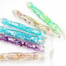 Afbeelding in Gallery-weergave laden, Diamond Painting - Glow in the Dark Pen met Opbergdoosje
