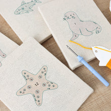 Afbeelding in Gallery-weergave laden, Punch Needle Set - 4 Mini Canvas Zeedieren Set 5
