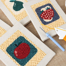 Afbeelding in Gallery-weergave laden, Punch Needle Set - 4 Mini Canvas Fruit
