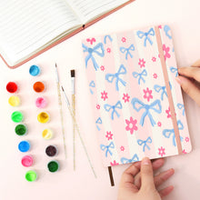 Afbeelding in Gallery-weergave laden, Schilderen op Nummer Notitieboek - Blauwe Strikjes

